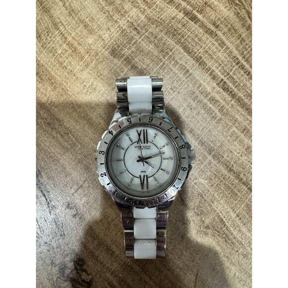 Anne Klein White And Silver Tone Women’s Quartz Watch - Picture 2 of 4